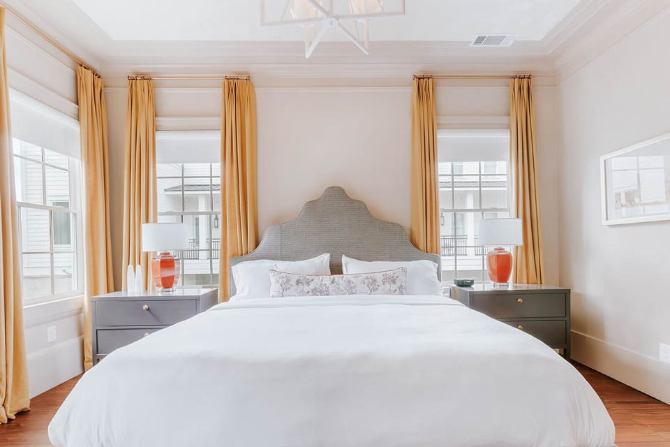 Hercules Guest Room in The Athenian, historic inn in Athens, GA