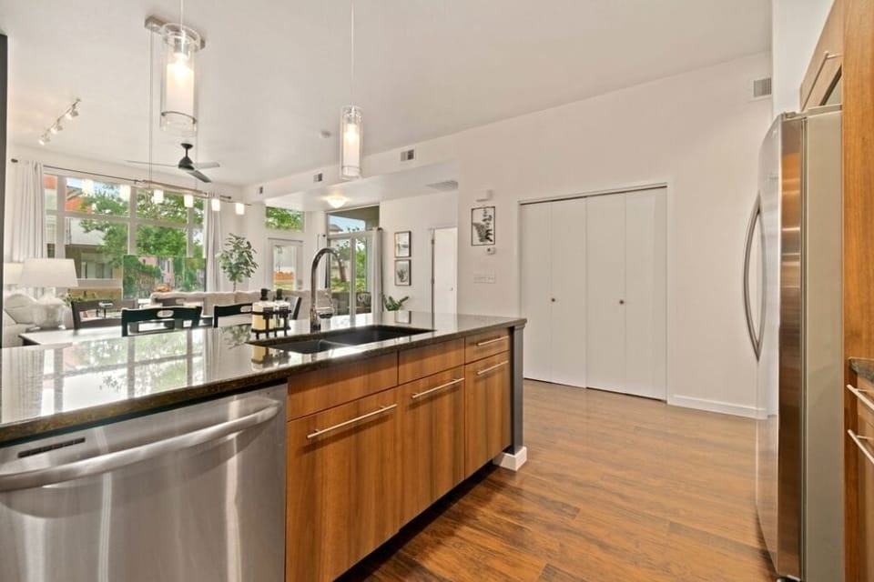Condo, Multiple Beds, Patio (803 Blondel St #101) | Private kitchen | Fridge, microwave, oven, stovetop