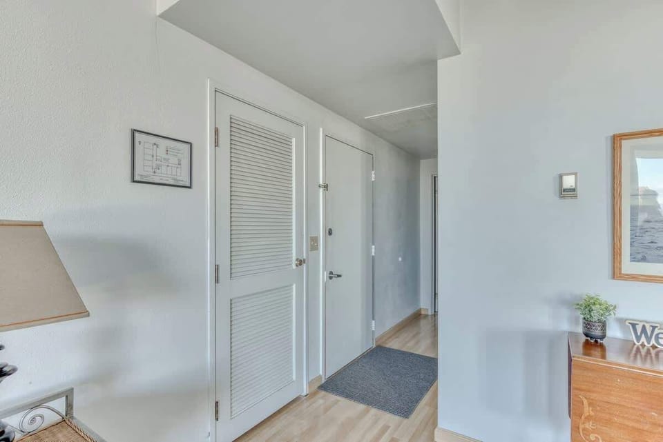Step inside and explore! Our hallway offers a seamless transition to all the cozy and convenient spaces within. 