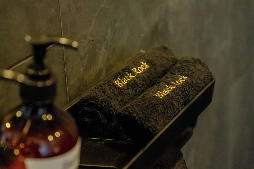 Bathroom amenities
