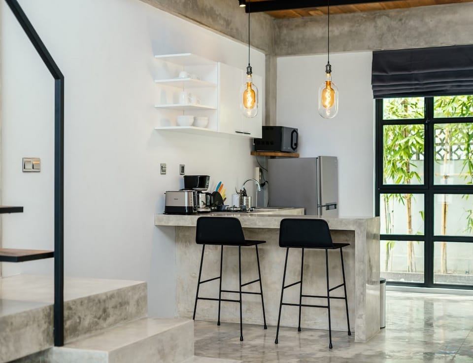 Apartment, 1 Bedroom | Living area | 43-inch Smart TV with digital channels