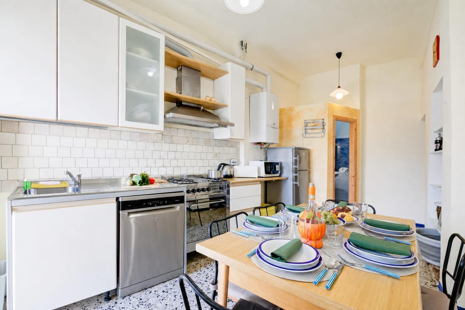 Standard Apartment, 3 Bedrooms, Balcony (Ca Moretto Sea-View Terrace Apartment) | Private kitchen