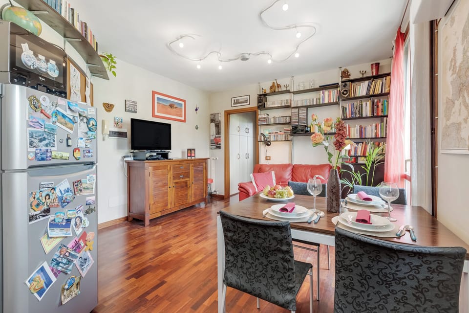 Family Apartment, 1 Bedroom, Microwave (Angera Relax & Pool - Lake Maggiore) | Interior