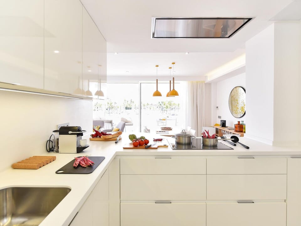 Apartment | Private kitchen | Highchair