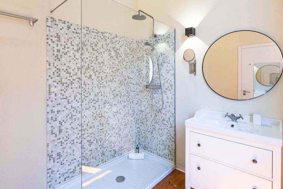 Double Room (3) | Bathroom | Shower, hair dryer, towels, soap