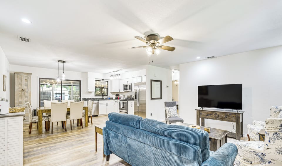 House (2 Bedrooms) | Front of property