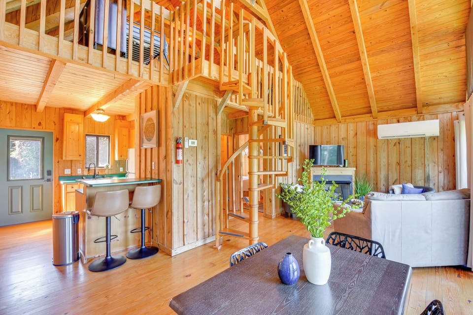 House (1 Bedroom) | Interior