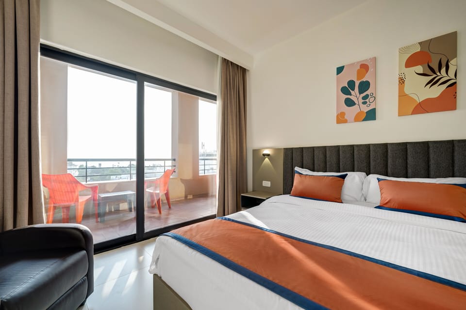 In-room safe, desk, soundproofing, free cribs/infant beds