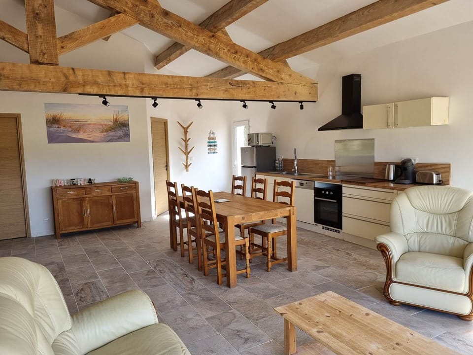 grand séjour cuisine 60m² idéal pour les groupes
