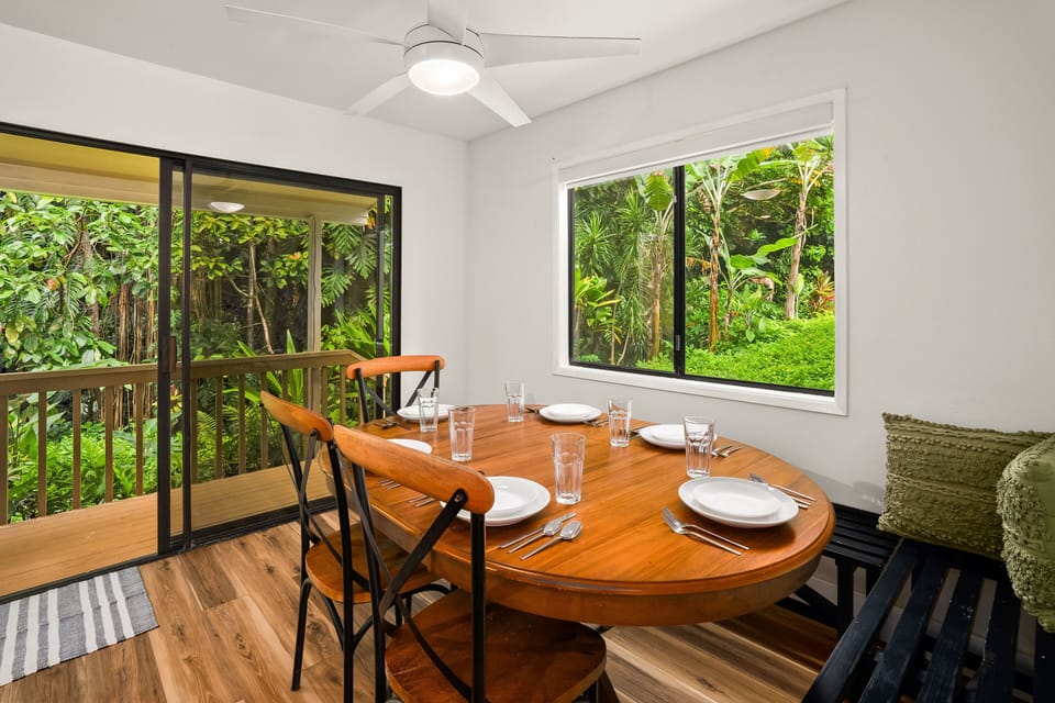 Condo, 3 Bedrooms | Dining