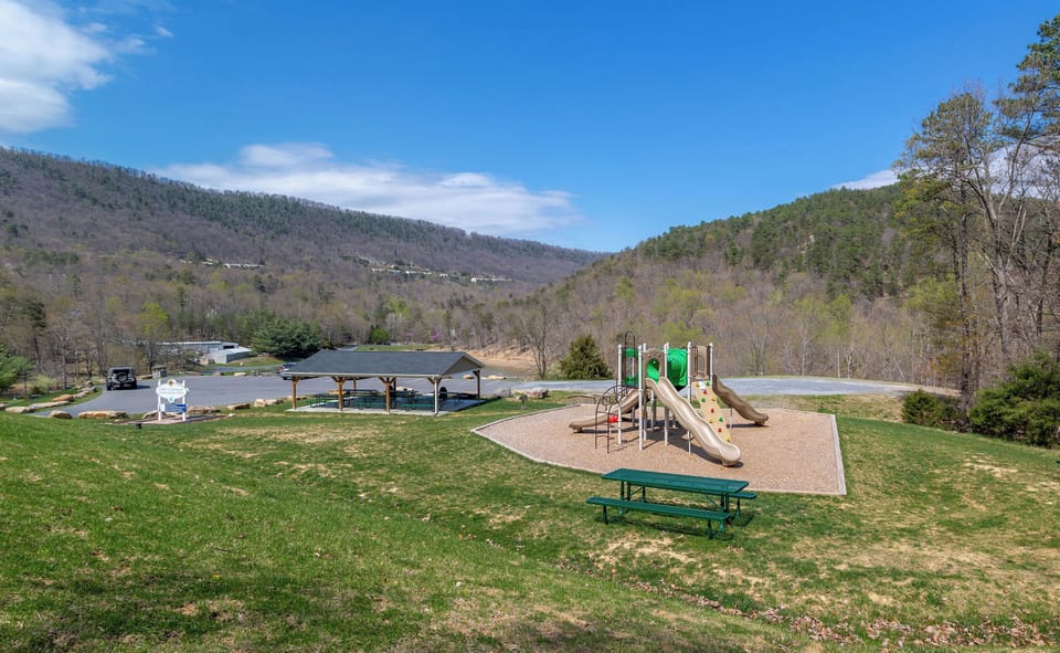 Massanutten Resort's Palmer Road community park just 1.5 miles away