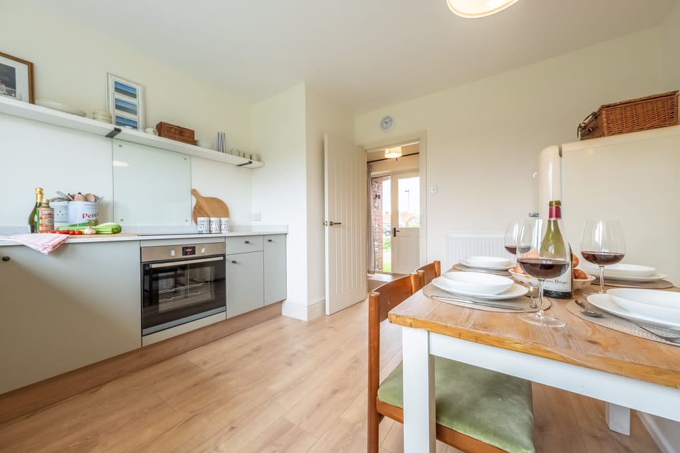 Ground floor: Kitchen