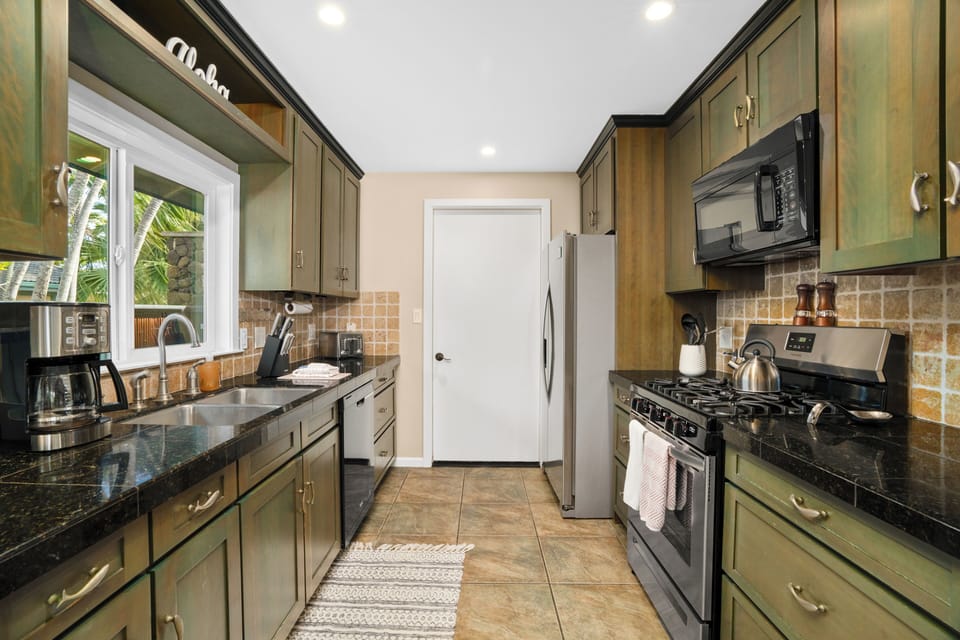 Fully Equipped Kitchen.