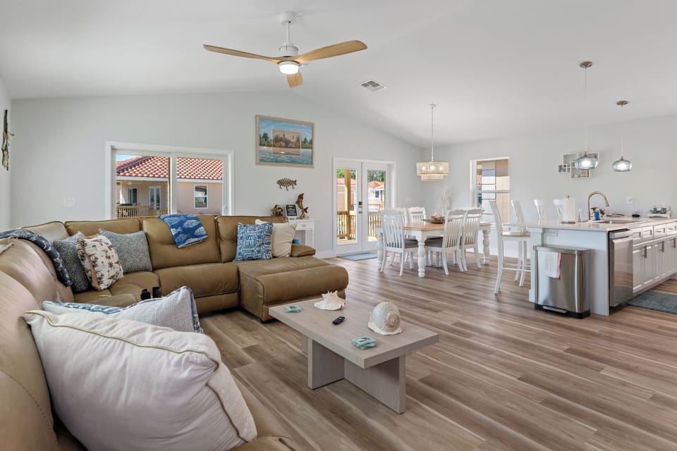 Overview of living and dining area and kitchen