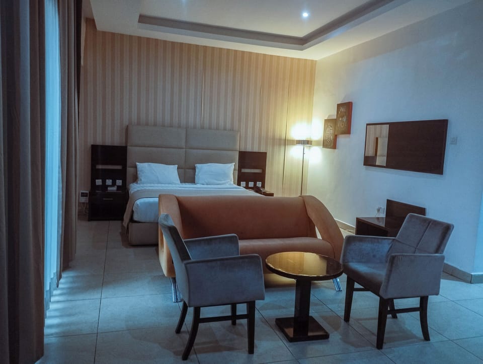 Deluxe Single Room, City View | In-room safe, desk, laptop workspace, blackout drapes