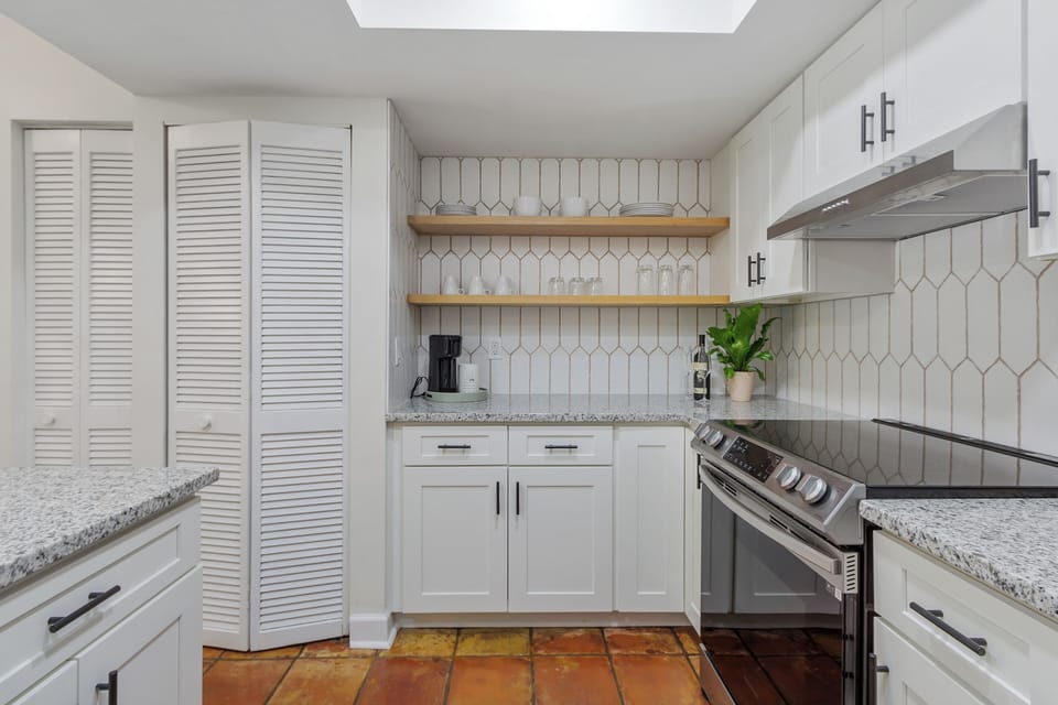 Fully Stocked Kitchen