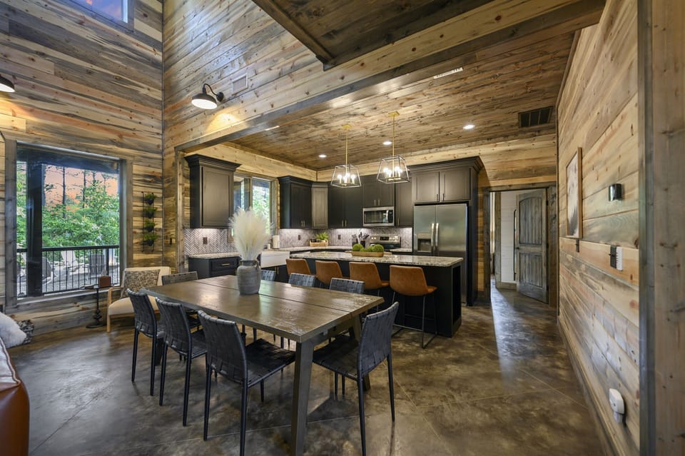 Dining table with seating for 8 plus island with seating for 4