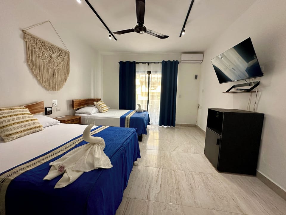 Deluxe Double Room | Free WiFi, bed sheets