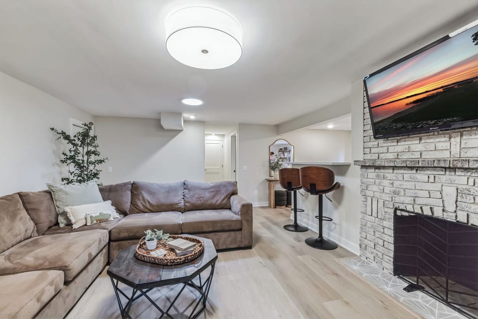 Spacious Living room with Large screen TV