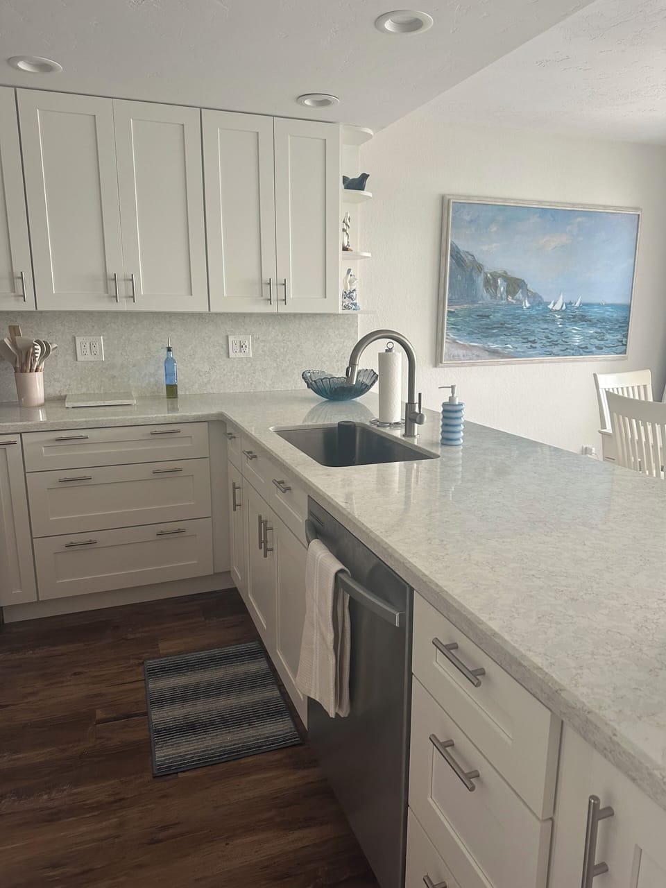 kitchen with bar seating 