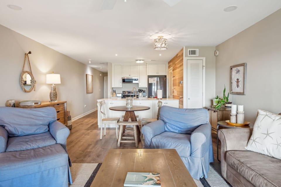Ample seating for up to four guests