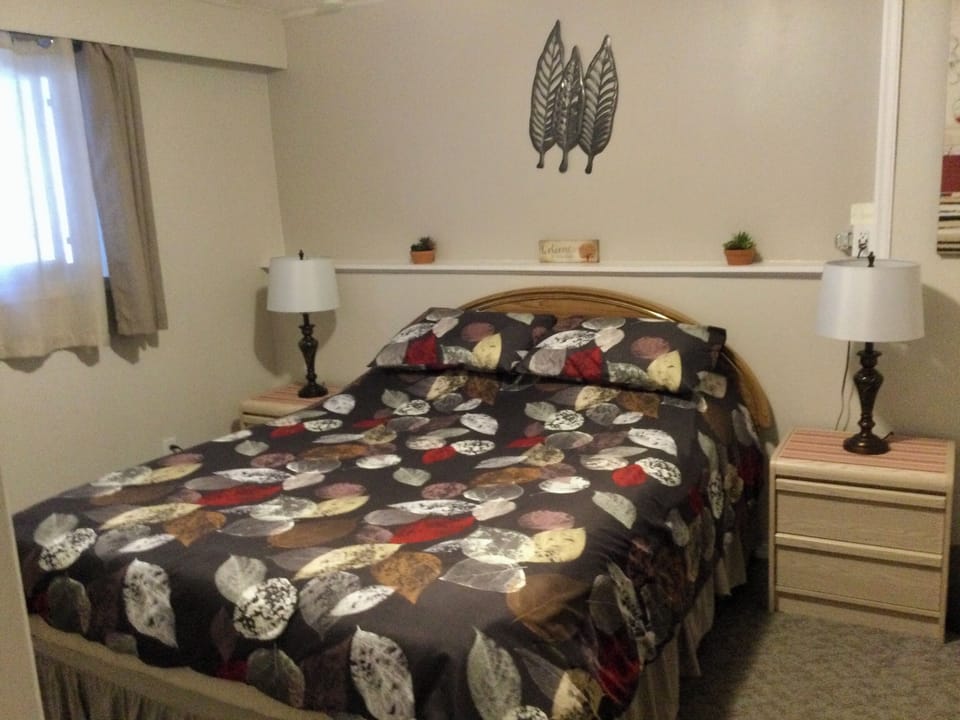 Comfy queen size bed