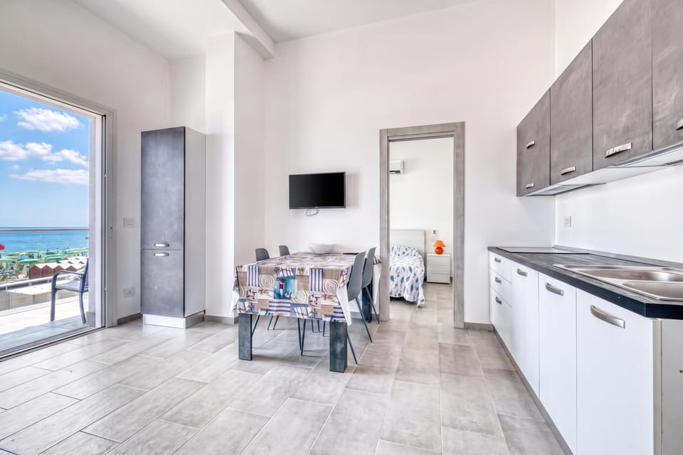 Kitchen and dining area