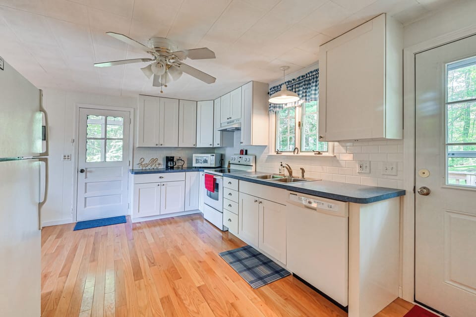 Kitchen | Main Level | Dishwasher | Drip Coffee Maker | Cooking Basics