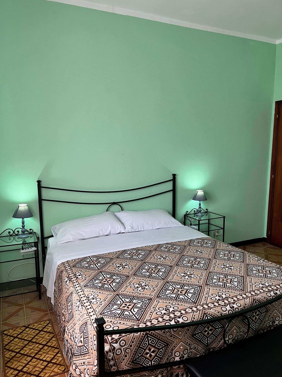 Room, 2 Bedrooms, Balcony, Garden View | 2 bedrooms