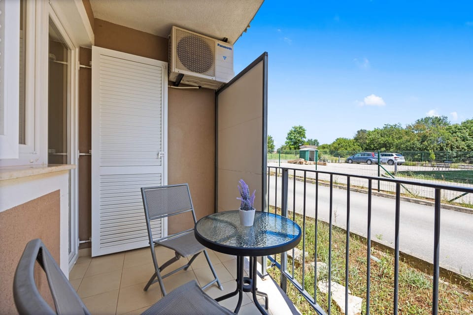 Apartment | Terrace/patio