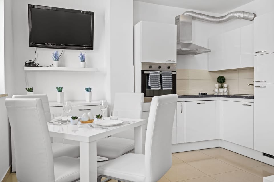 Apartment | Dining room