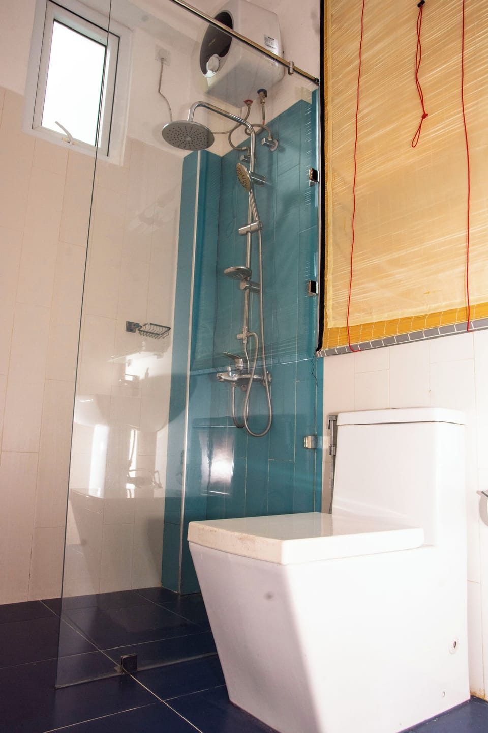 Deluxe Double Room, Balcony, Mountain View | Bathroom | Shower, bidet, towels, soap