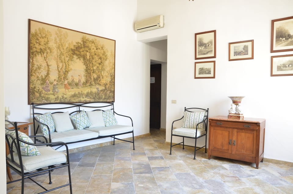 Double Room | Living area