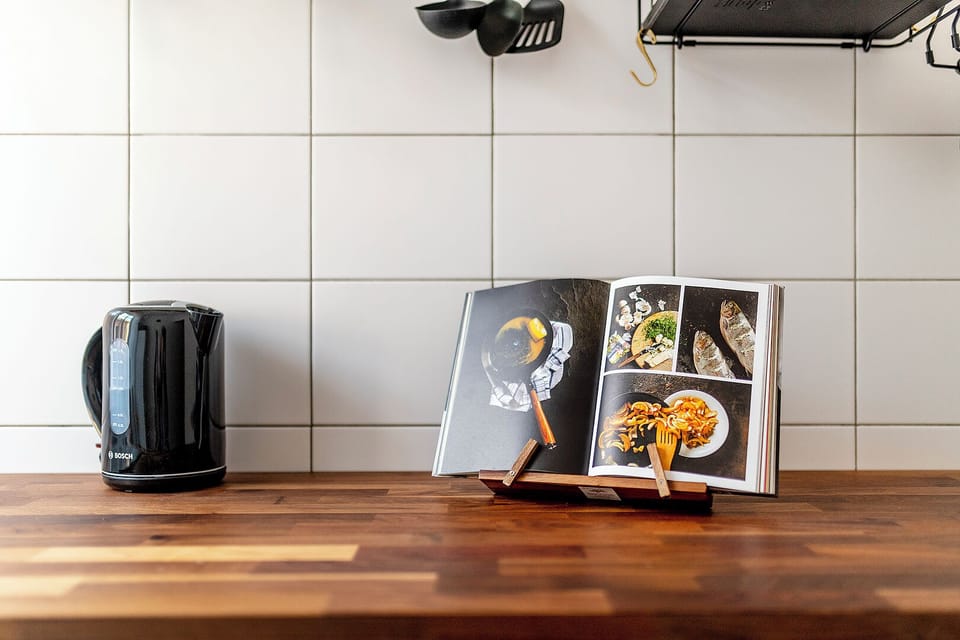 Comfort Apartment, City View | Private kitchen