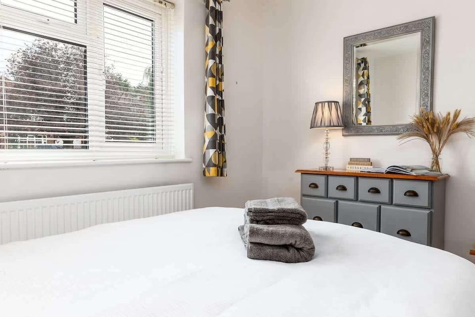 A cozy retreat — the bedroom features a comfortable double bed, perfect for a restful night’s sleep.