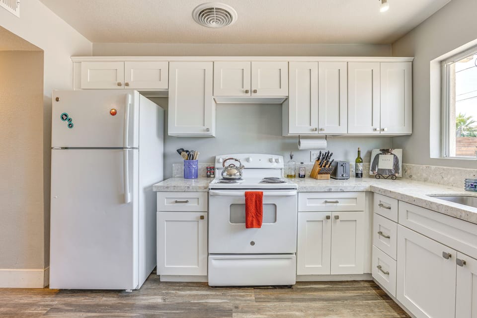 House (2 Bedrooms) | Interior