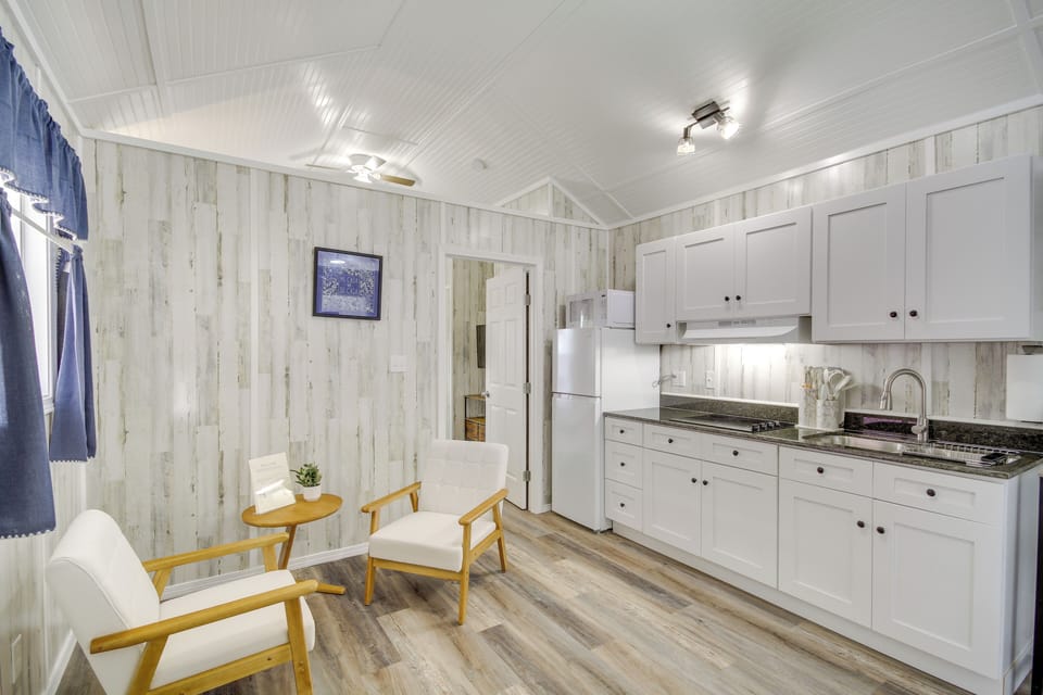 House (2 Bedrooms) | Front of property