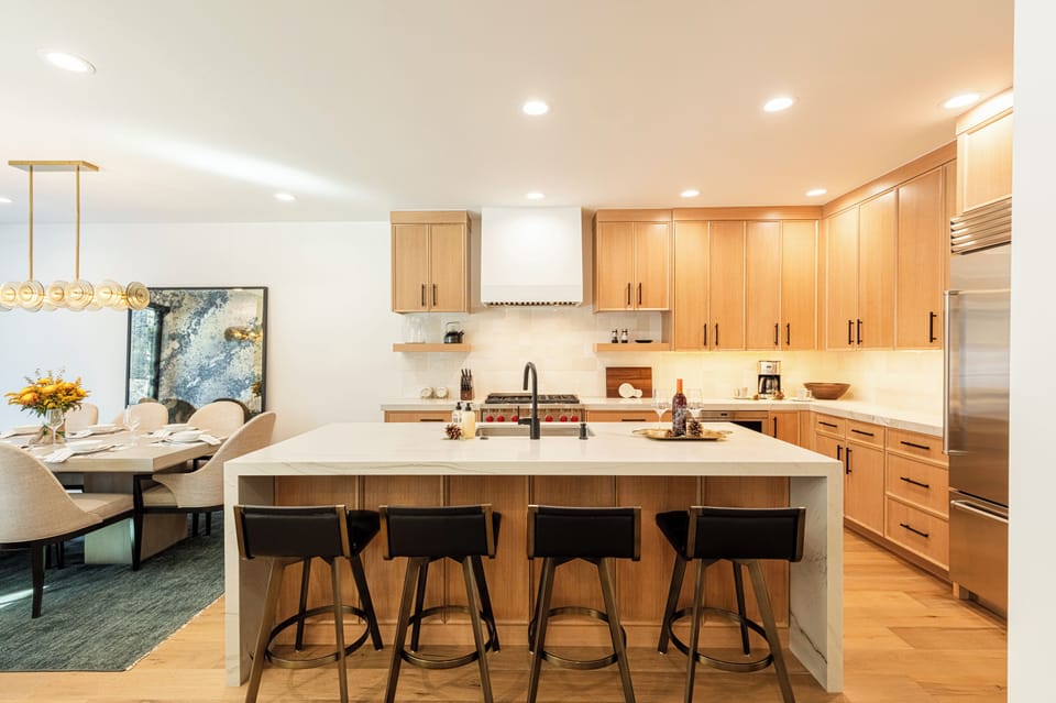 Large center island with bar seating