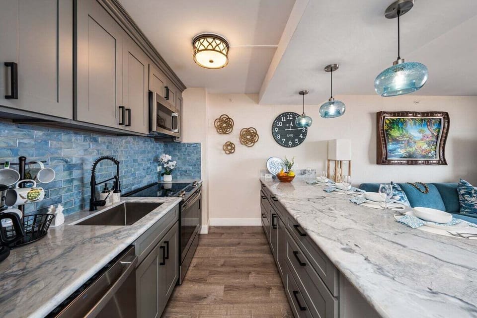 Spacious prep area with quartz countertop