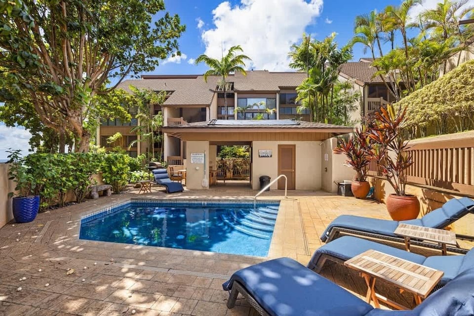 Poipu Makai Dipping Pool