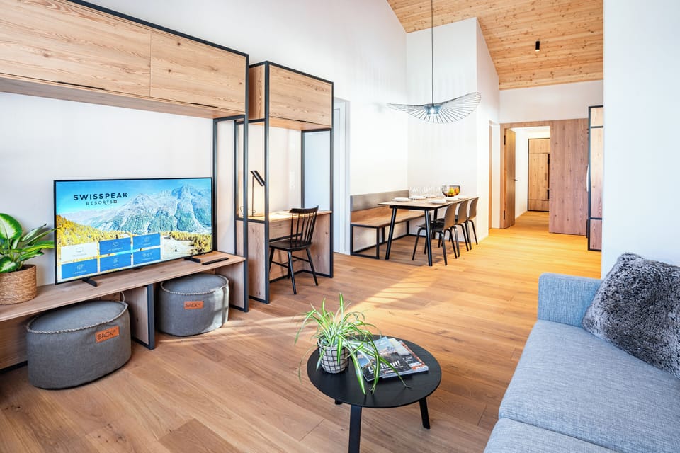 Appartement 6 personnes - 2 chambres | Living area | 100-cm flat-screen TV with cable channels
