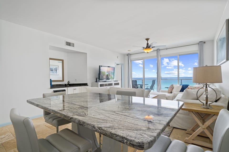 Enjoy dinner with views of the ocean
