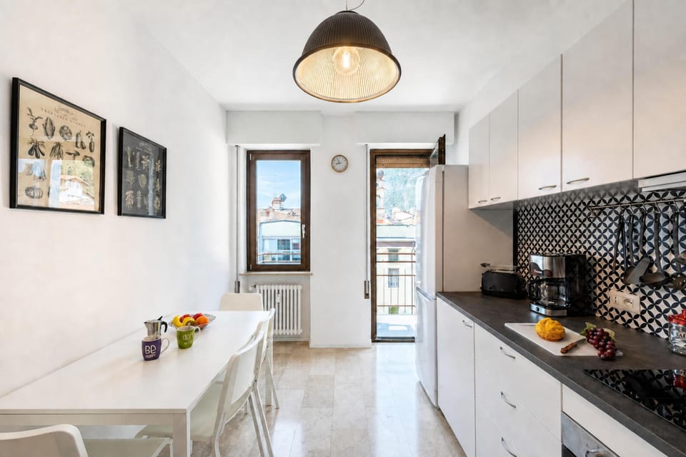 Family Apartment, 2 Bedrooms, Balcony (Casa Lucia in Old Riva Town with) | Private kitchen