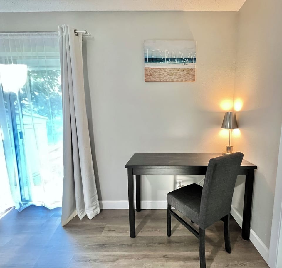 Dedicated working area in master bedroom