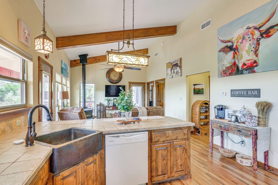 Cottage (2 Bedrooms) | Interior