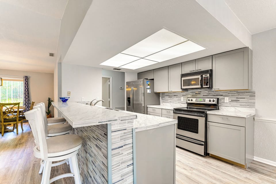 Kitchen | Drip Coffee Maker | Blender