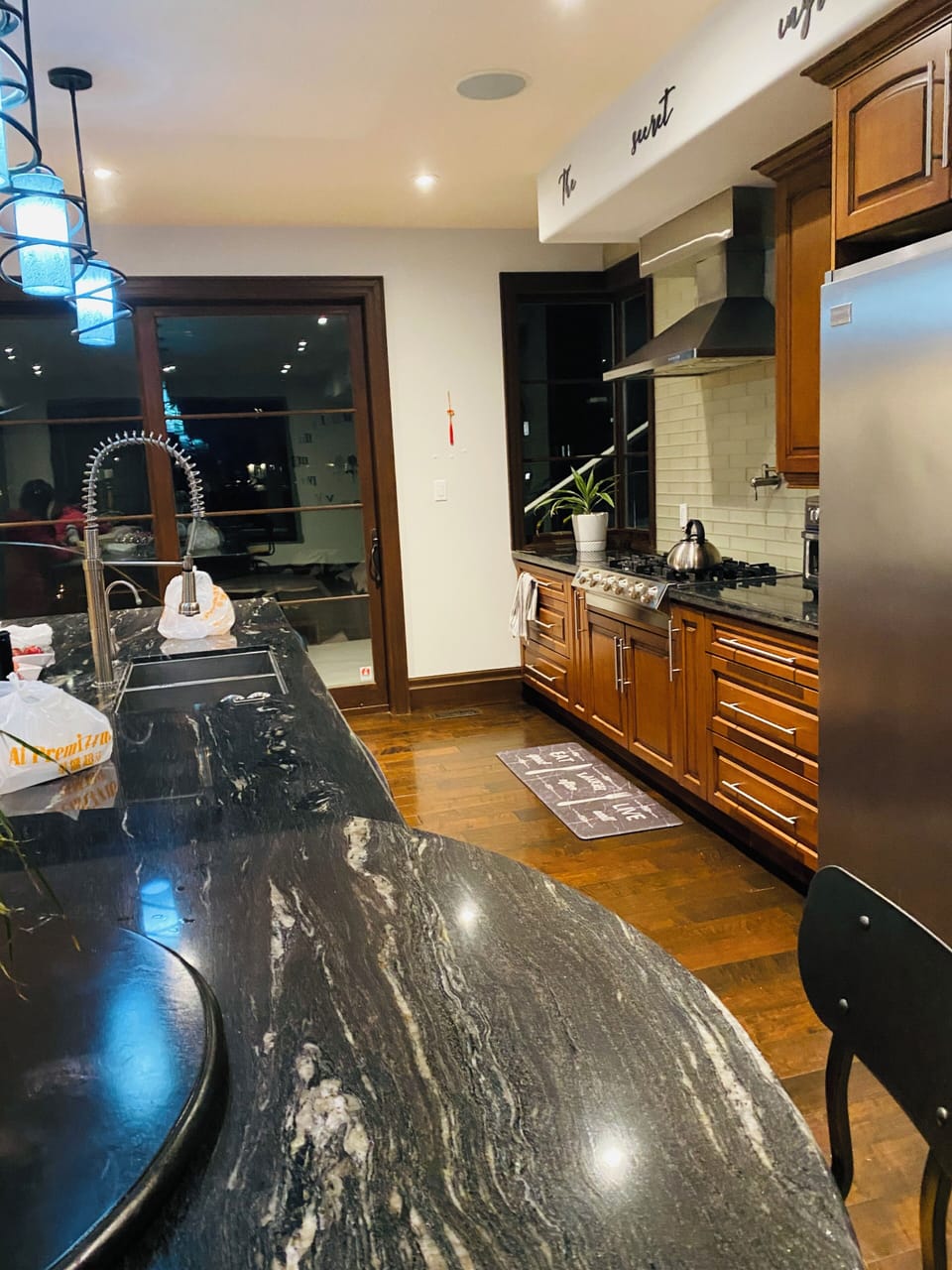 Private kitchen