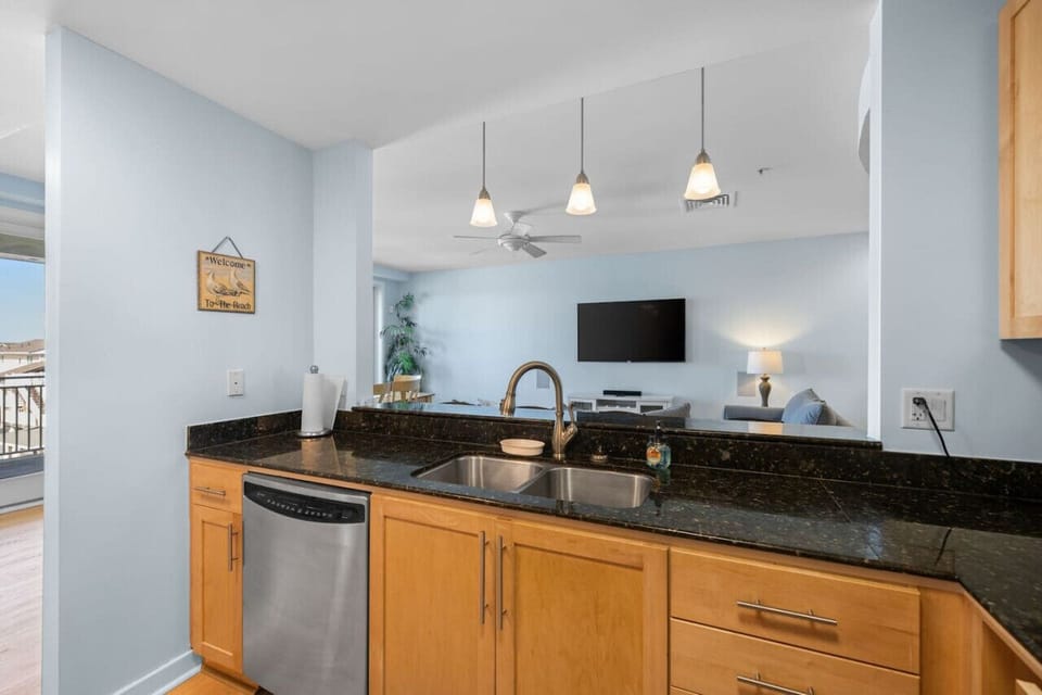 Whip up your favorite meals in this modern and fully stocked kitchen.