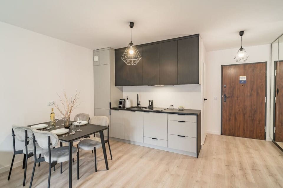 Fully Equipped Kitchen | Book Now with RENTUJEMY