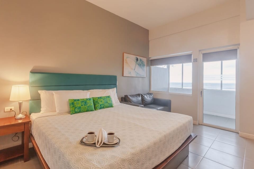Double Room | In-room safe, desk, WiFi (free), bed sheets